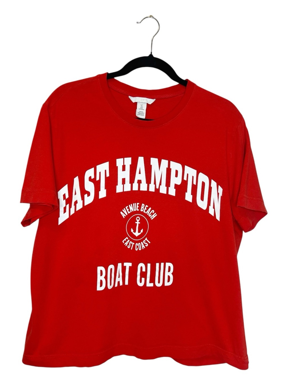 East Hampton Boat Club 100% Cotton Boxy Red and White Tee size Large